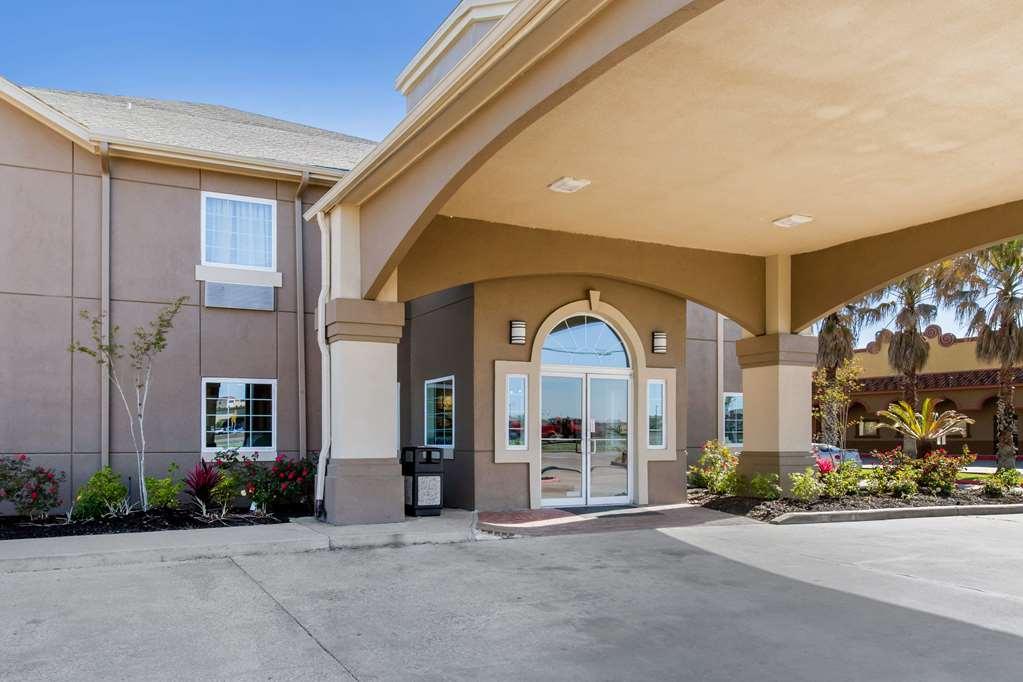 Quality Inn & Suites Port Arthur - Nederland Ngoại thất bức ảnh