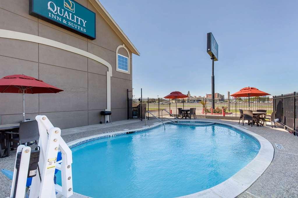 Quality Inn & Suites Port Arthur - Nederland Tiện nghi bức ảnh