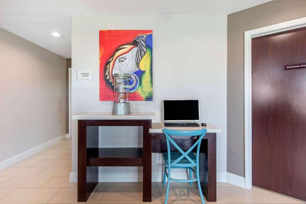 Quality Inn & Suites Port Arthur - Nederland Tiện nghi bức ảnh