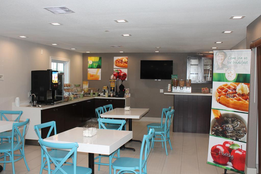 Quality Inn & Suites Port Arthur - Nederland Ngoại thất bức ảnh