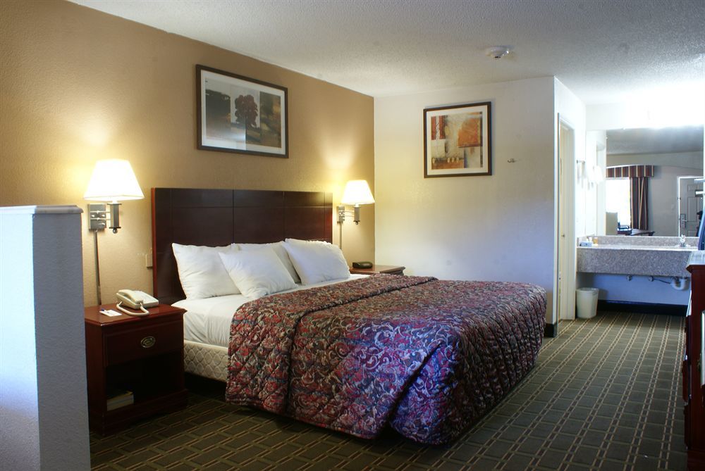 Quality Inn & Suites Port Arthur - Nederland Ngoại thất bức ảnh