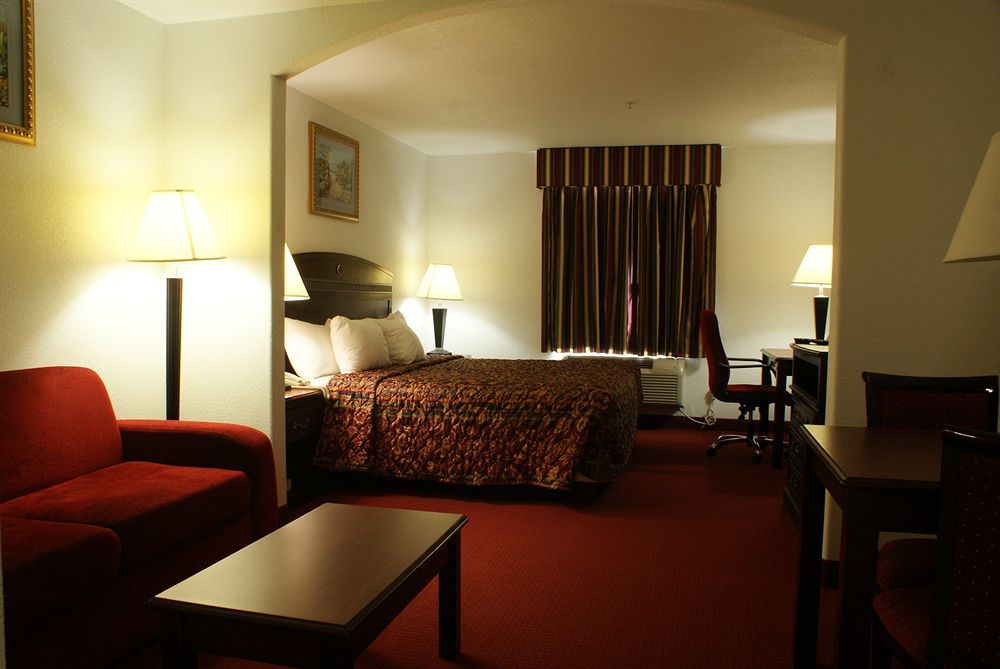 Quality Inn & Suites Port Arthur - Nederland Ngoại thất bức ảnh